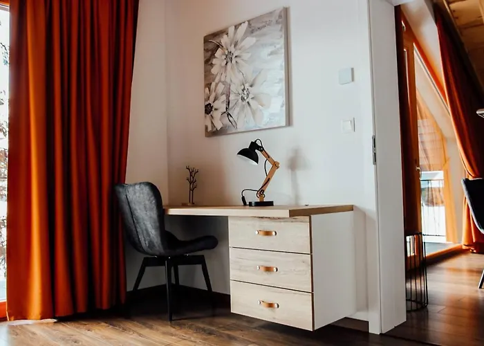 31 - Erdody Apartment